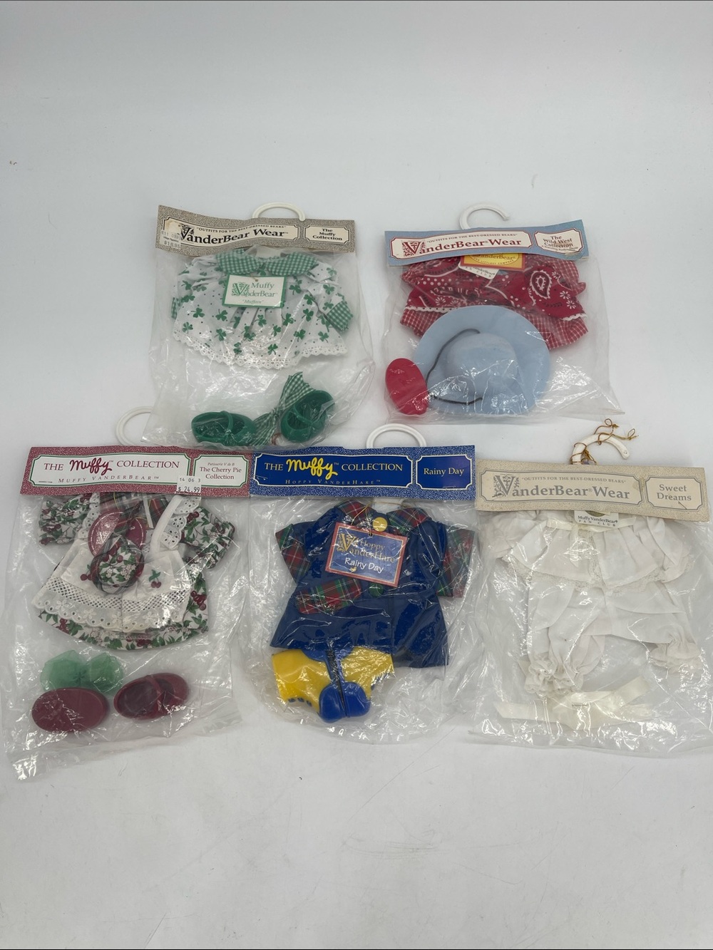 VanderBear & Muffy Bear Clothing 90’s Assortment - Lot Of 5
